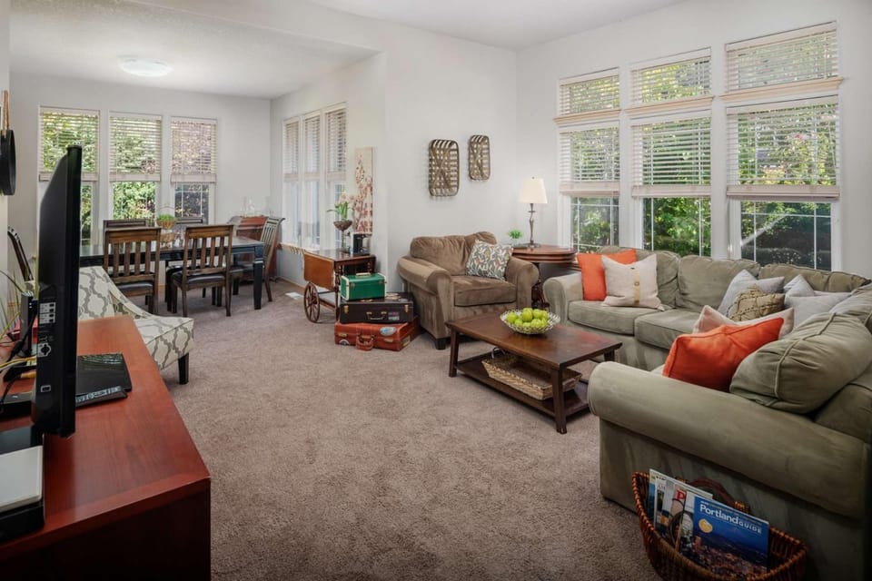 Cooper Mountain Retreat House in Beaverton