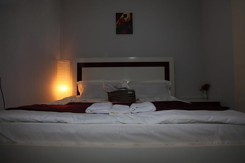 Bed, Decorative detail, Bedroom