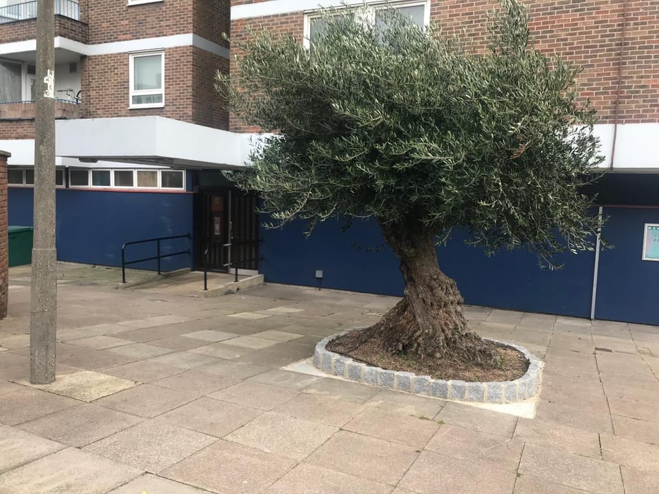 Property building, Facade/entrance