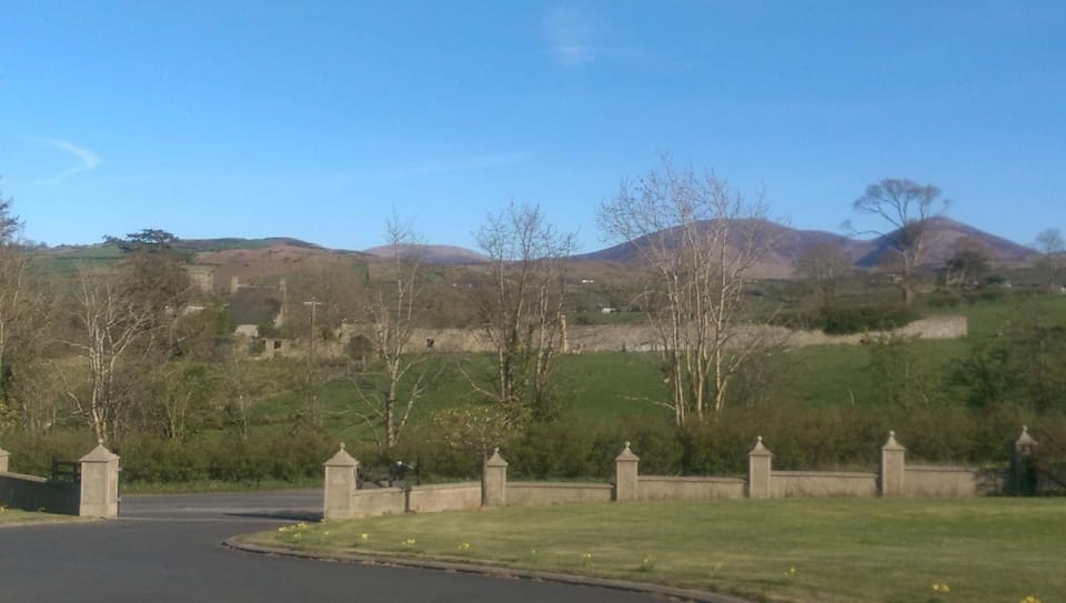 Garden view, Mountain view