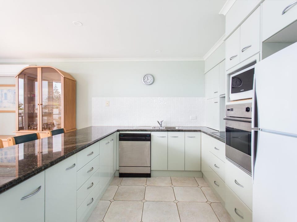 Castillo Del Mar 10 Apartment in Tuncurry