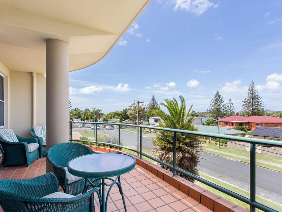 Castillo Del Mar 10 Apartment in Tuncurry