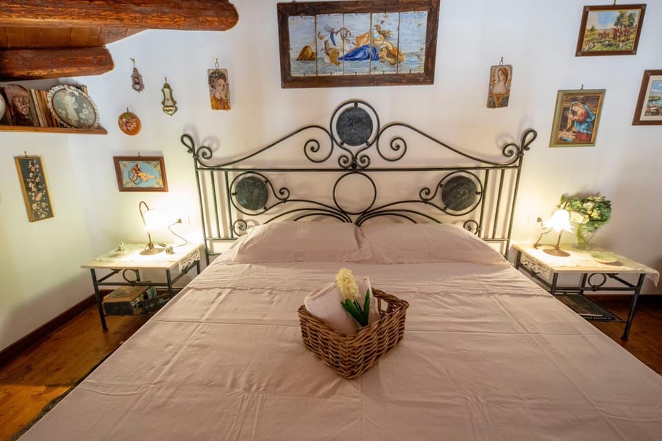 Familyholidays La finestra di fronte Apartment in Cefalu