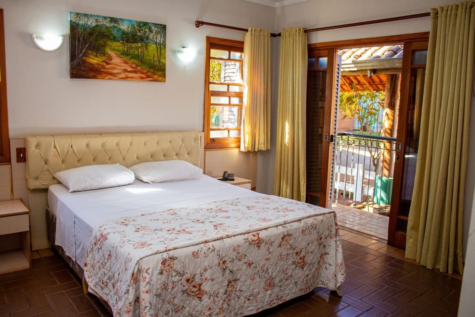 Bed, Balcony/Terrace, Photo of the whole room, Bedroom