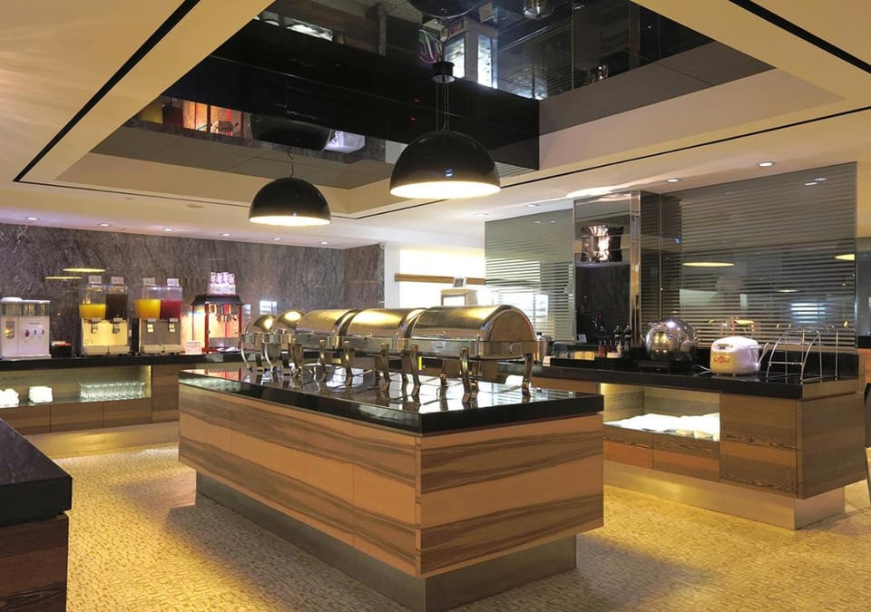 御宿商旅 後驛館 Hotel in Kaohsiung