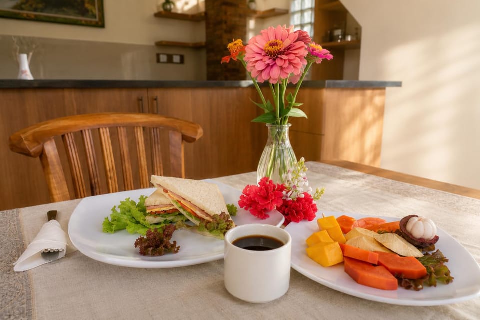 Food and drinks, Breakfast, Continental breakfast