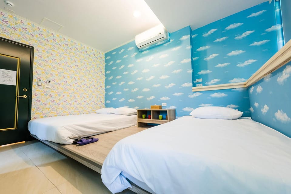 Bed, Bedroom, air conditioner