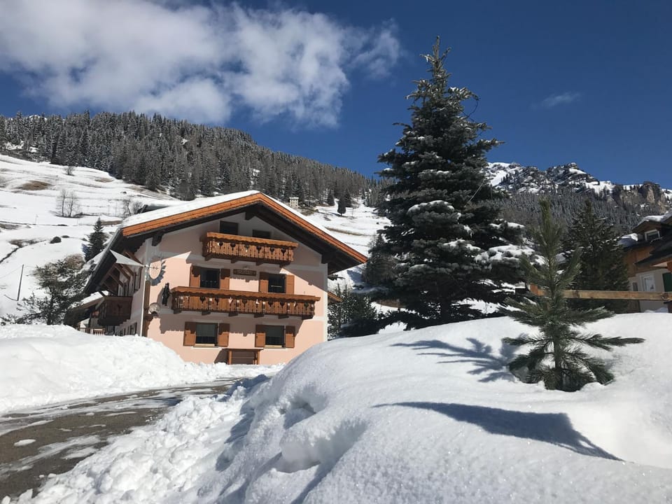 Property building, Winter
