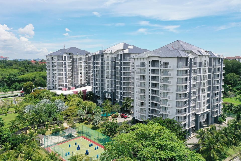 Property building, Day