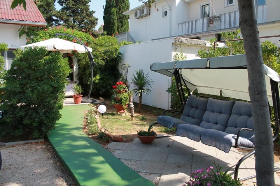 Patio, Garden, Garden view