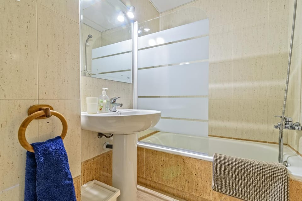 Apartamento&piscina cerca de Barcelona Apartment in Vallès Occidental