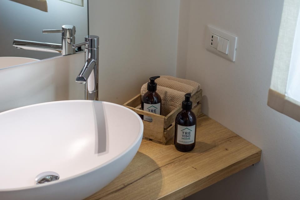 Trevisohome BOTTENIGA Apartment in Treviso