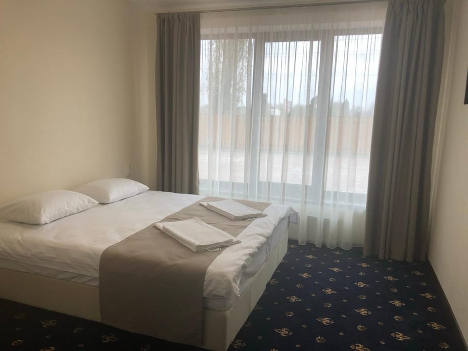Смерекова хата Hotel in Dnipropetrovsk Oblast