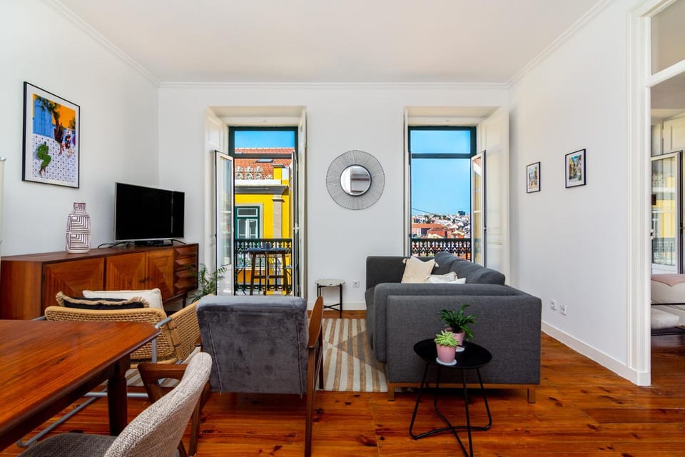 Balcony/Terrace, Living room, City view