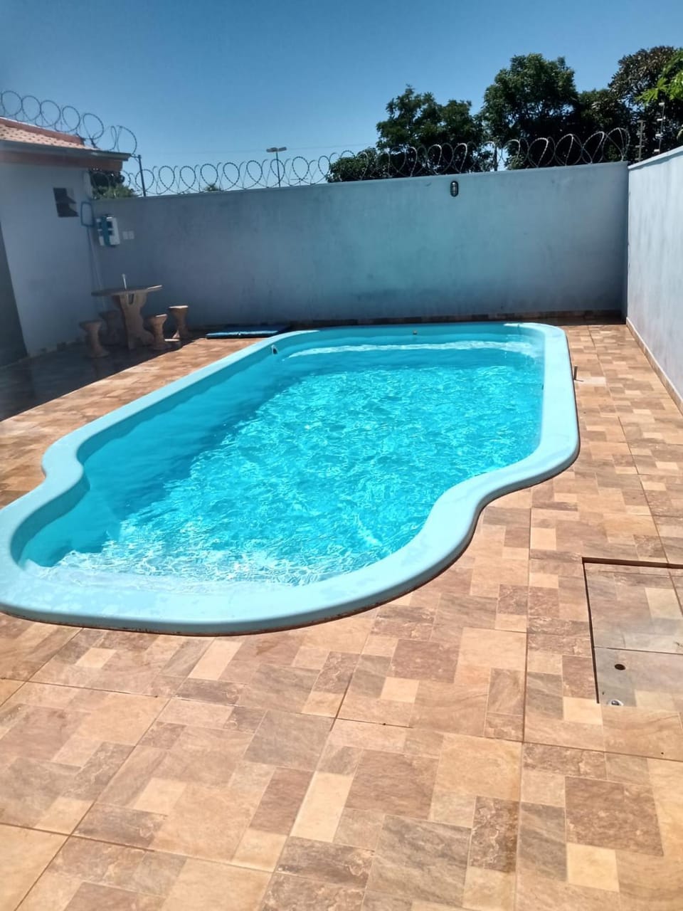 Swimming pool, Swimming pool