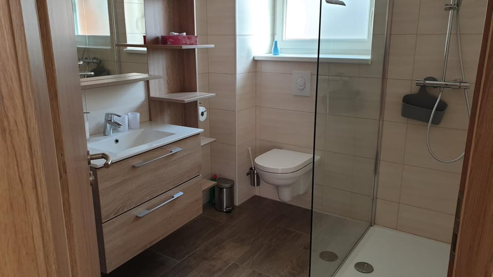 Shower, Bathroom