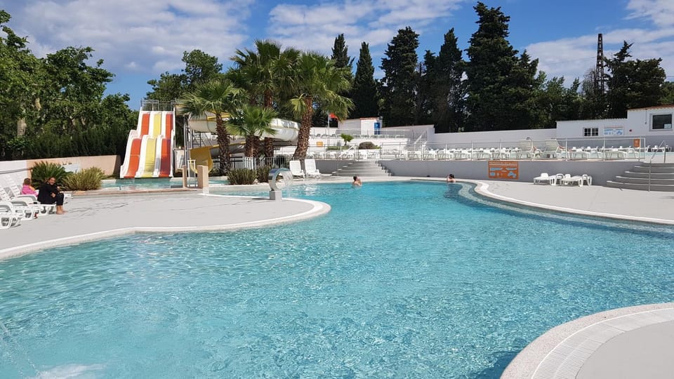 Aqua park, Swimming pool