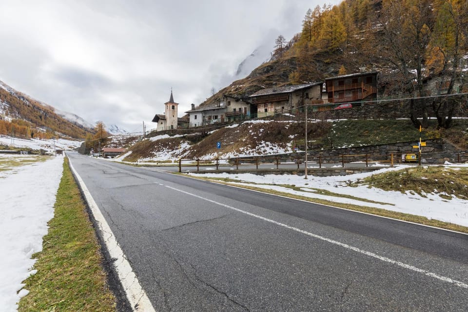 City view, Street view