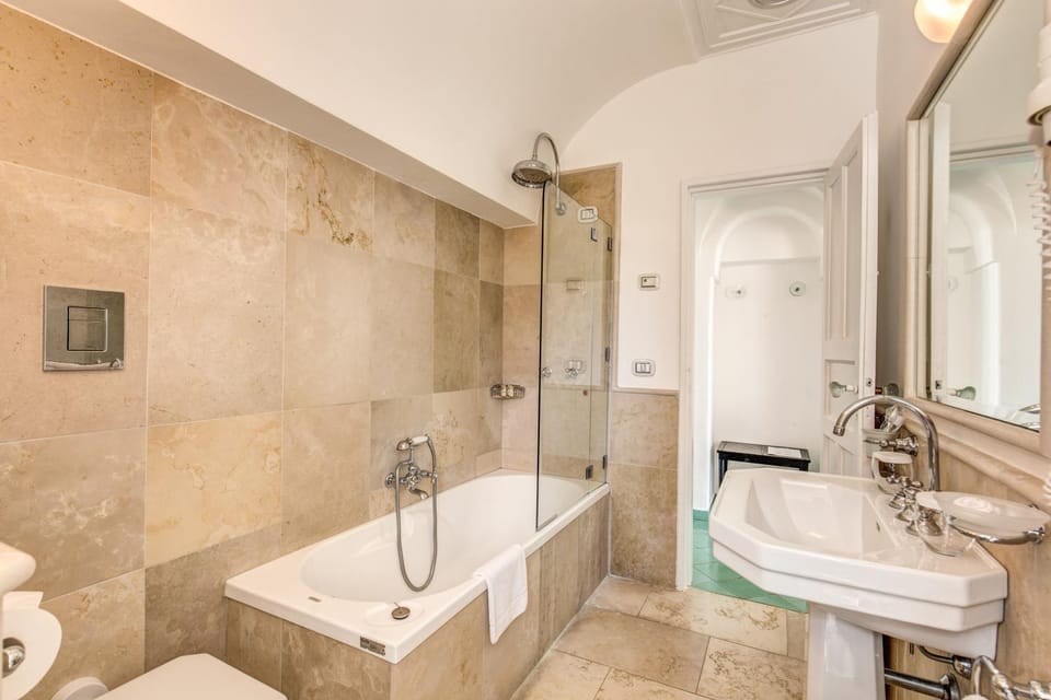 Bathroom, Bath