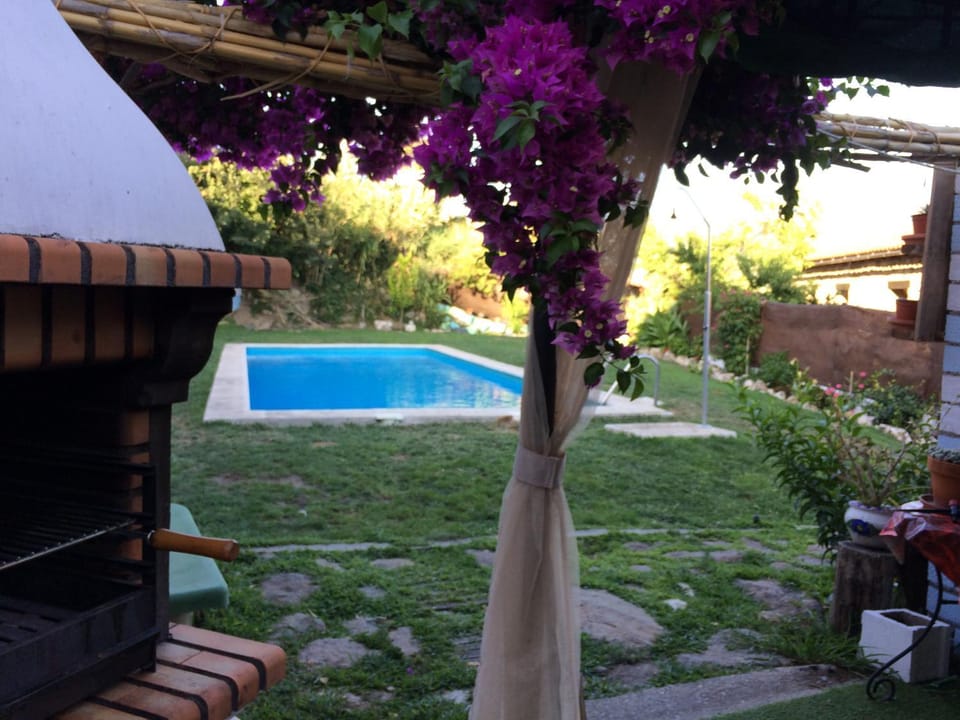 BBQ facilities, Swimming pool, Swimming pool