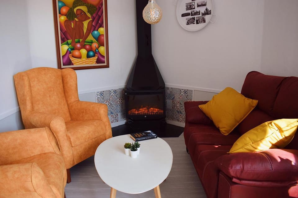 Living room, Seating area, flat iron