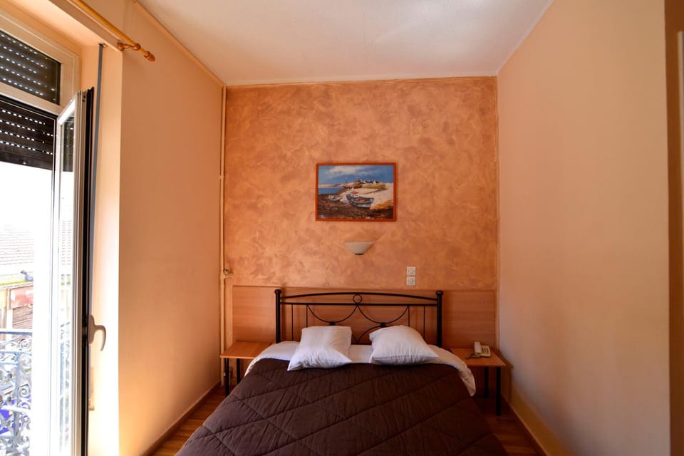 Day, Photo of the whole room