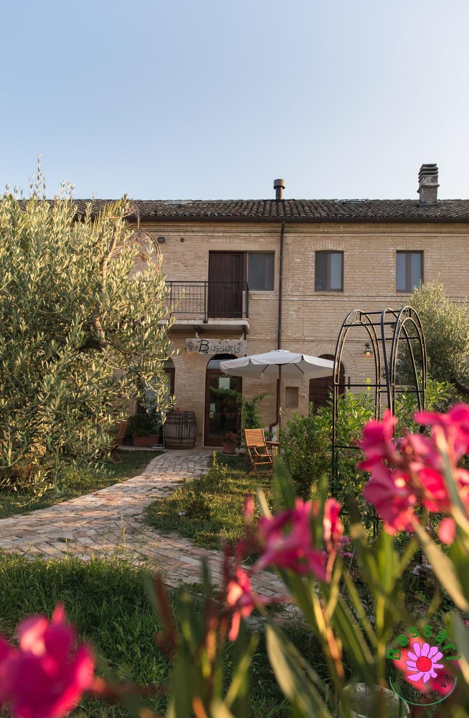 Facade/entrance, Garden