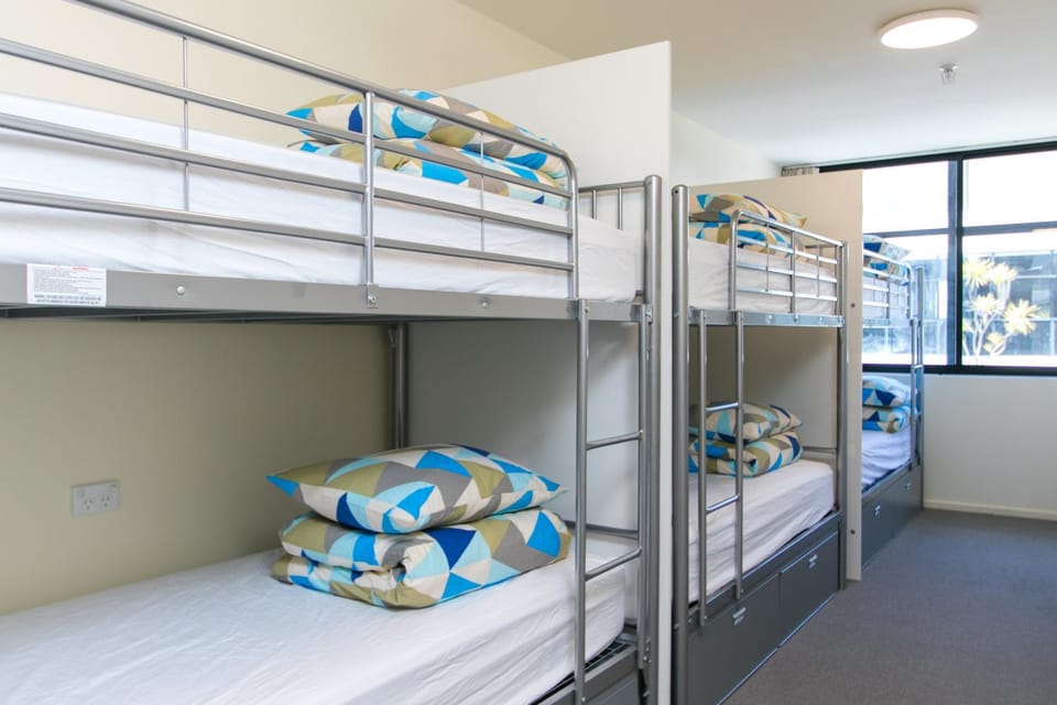 Bed, Bedroom, bunk bed