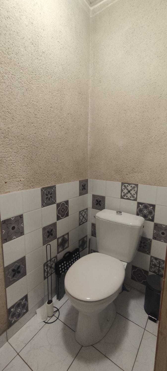Toilet