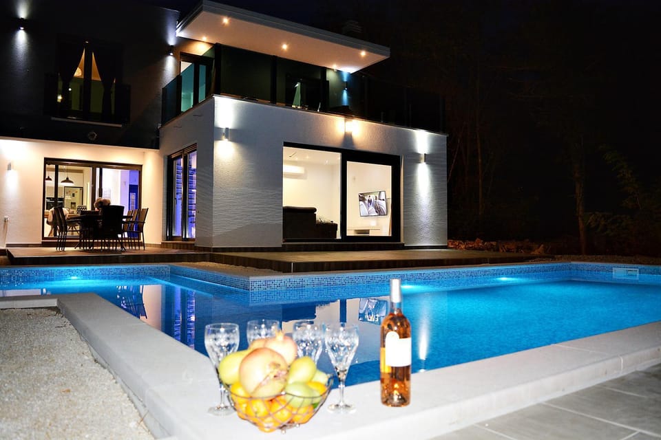 Night, Summer, On site, Swimming pool