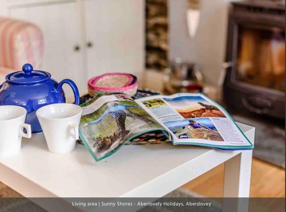 Sunny Shores House in Aberdyfi