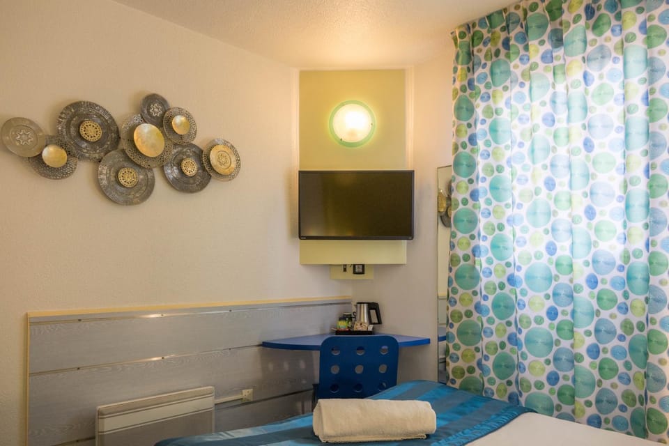 TV and multimedia, Bedroom