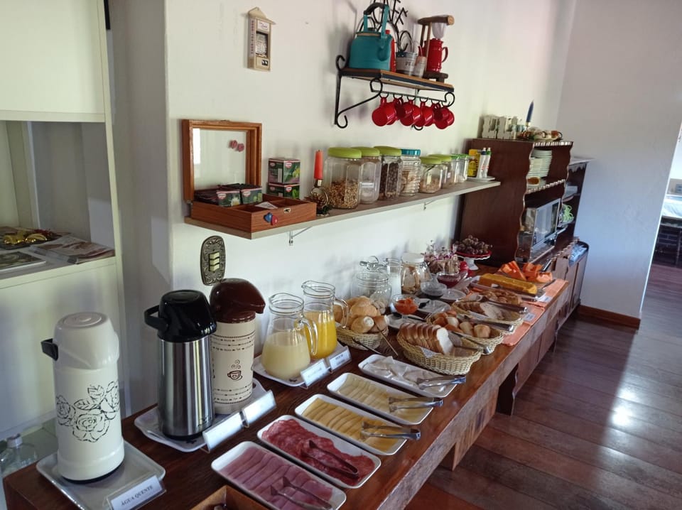 Breakfast, Buffet breakfast