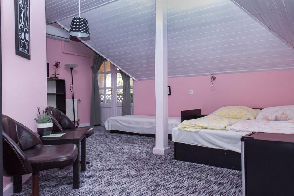 Familia Apartman 304 Bed and Breakfast in Hungary