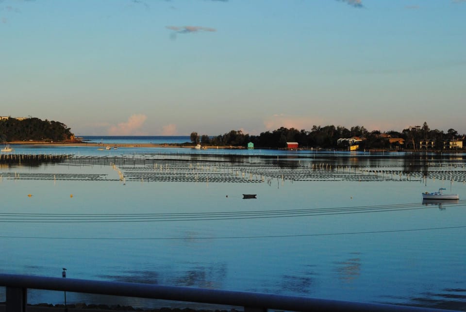 Lake view, Sea view