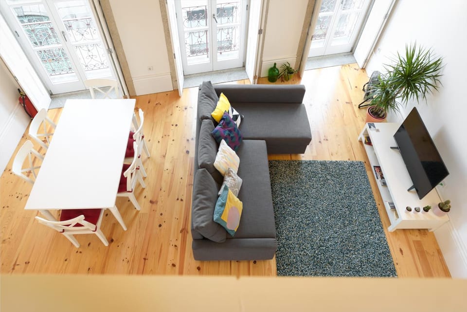 Communal lounge/ TV room, Dining area