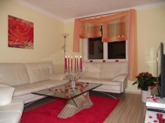 Facade/entrance, Winter, Summer, Living room