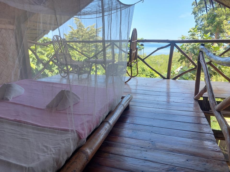 View (from property/room), Balcony/Terrace, Bedroom