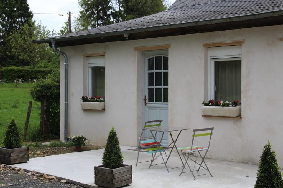 Ferme de la Cacheterie, Bed and Breakfast in Normandy