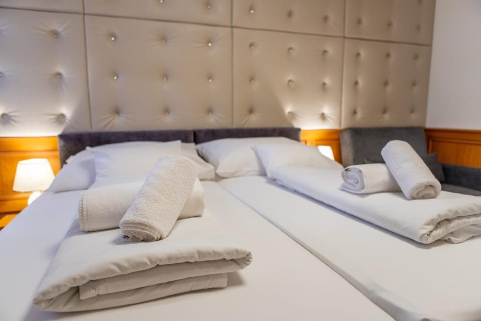 Szinbád Hotel Hotel in Hungary