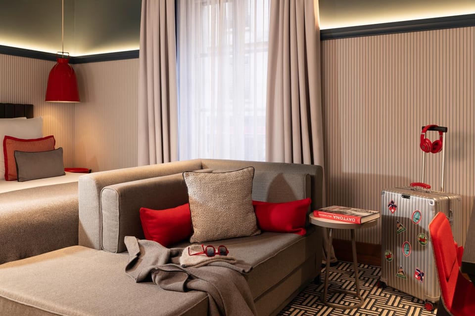 Photo of the whole room