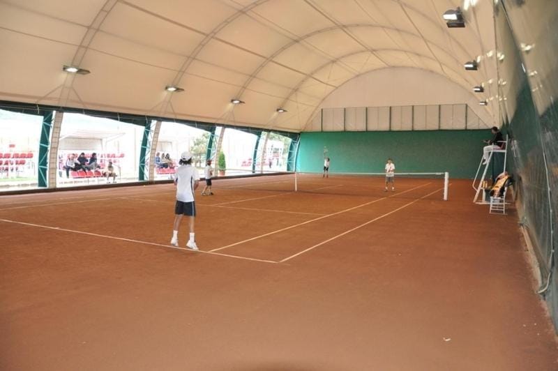 Tennis court