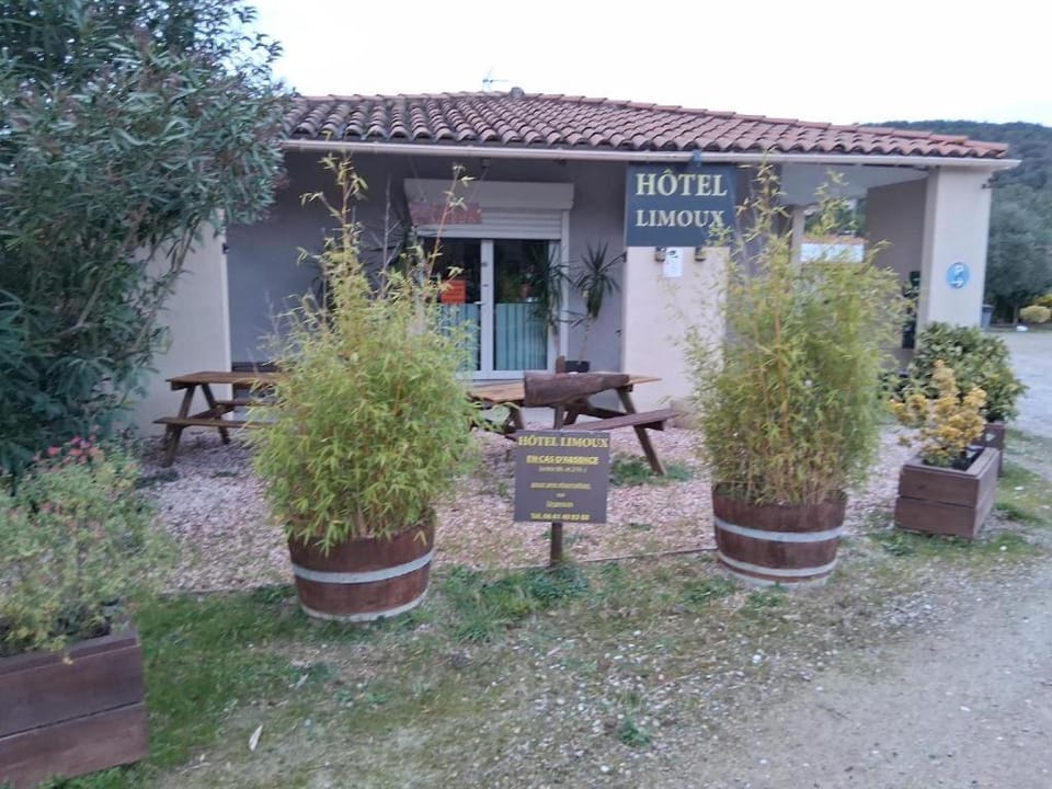 Hotel Motel Limoux Motel in Occitanie