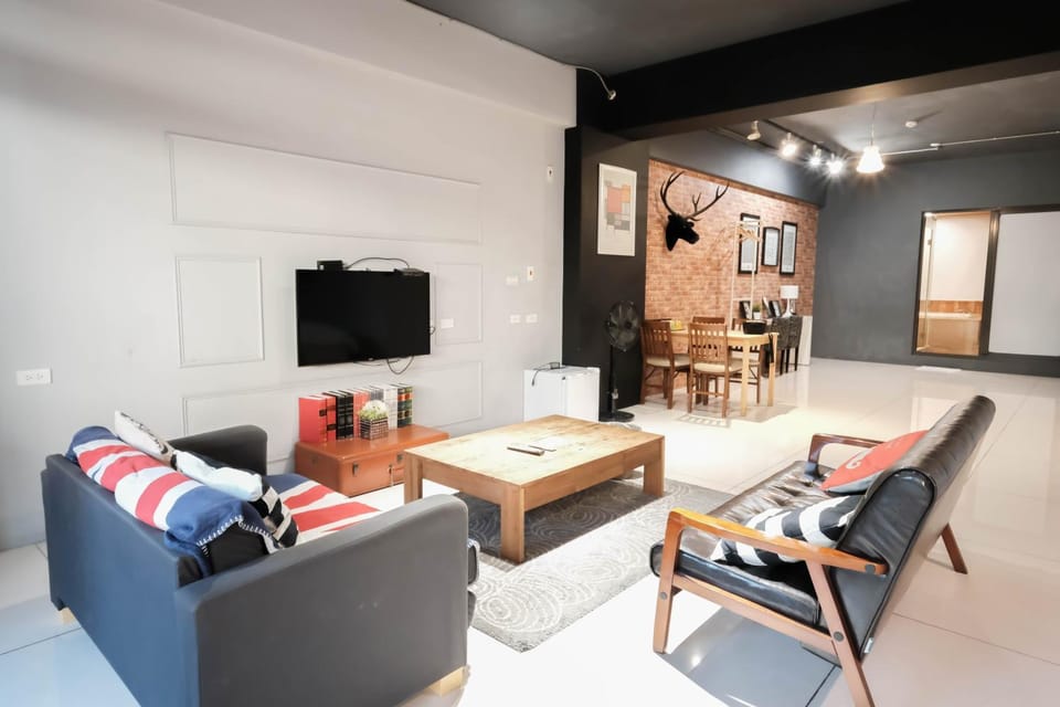 Huzi Room Bed and Breakfast in Kaohsiung