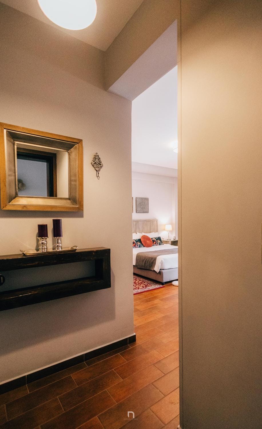 Photo of the whole room