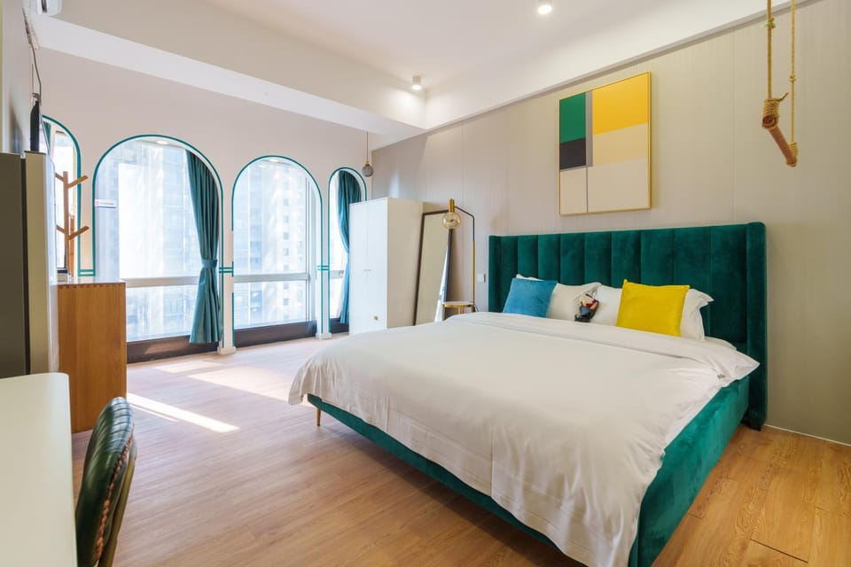 Bed, Photo of the whole room