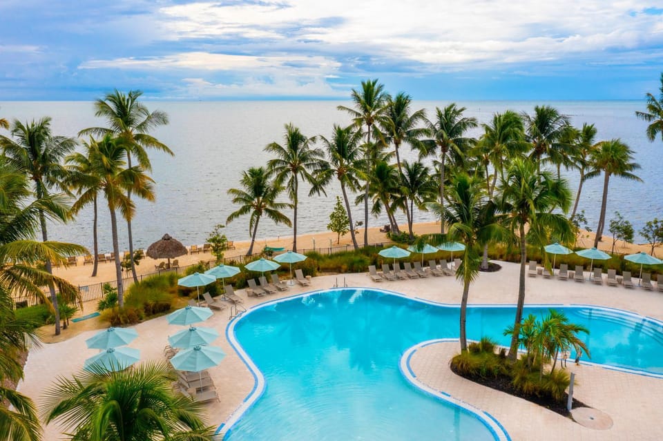 Beach, Swimming pool