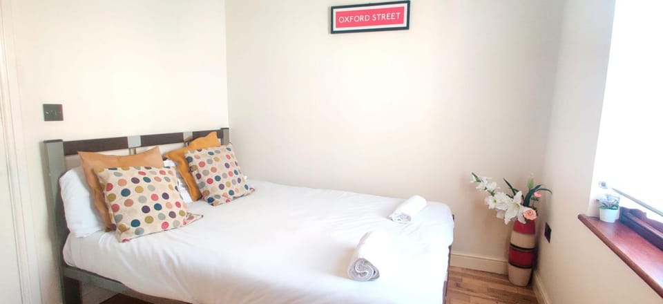 Studio Flat near Liverpool st & Shoreditch London. Apartment in London