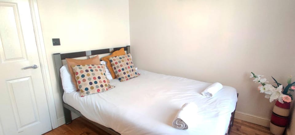 Studio Flat near Liverpool st & Shoreditch London. Apartment in London