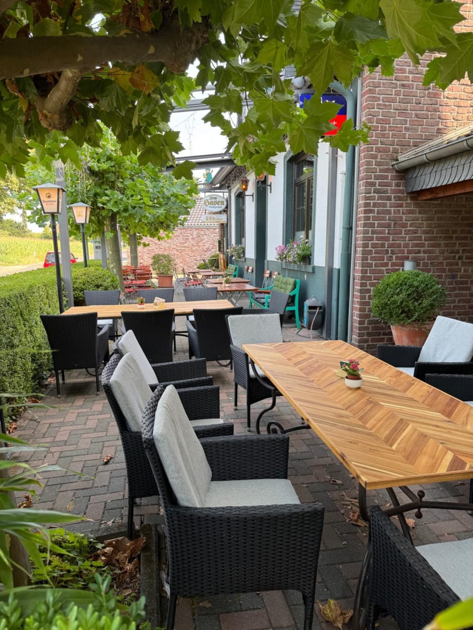 Landgasthof zum Hasen Bed and Breakfast in Dusseldorf